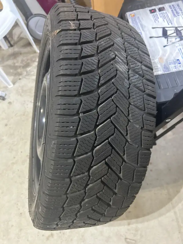 Winter Tires & Rims Michelin 225/45/R17 snow and ice in Tires & Rims in Kawartha Lakes - Image 3