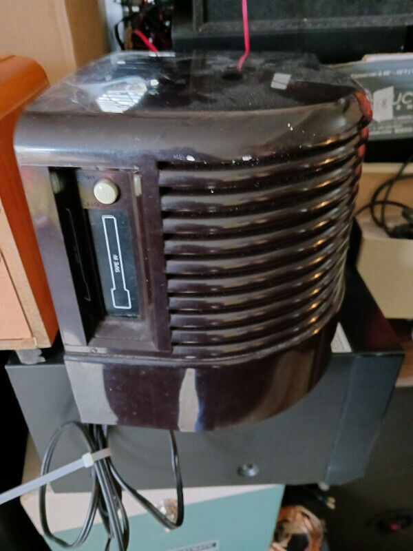 vintage looking  radios for sale in Other in Markham / York Region - Image 3