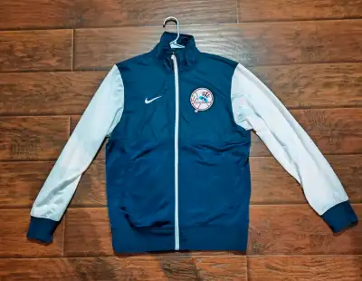 Like new New York Yankees Nike Cooperstown Collection, View more