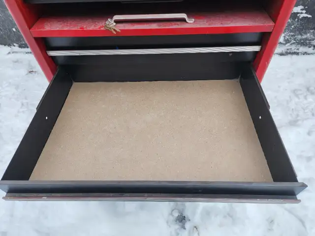 Craftsman 9 Drawers Rolling Toolbox Tool Cabinet On Wheels in Tool Storage & Benches in Windsor Region - Image 8