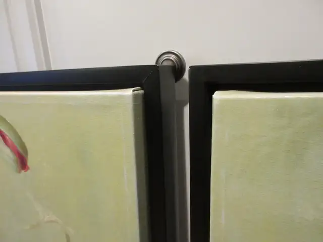 Colourful flower prints in Home Décor & Accents in Ottawa - Image 6