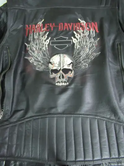 Manteau de cuir Harley Davidson grandeur X-L, View more