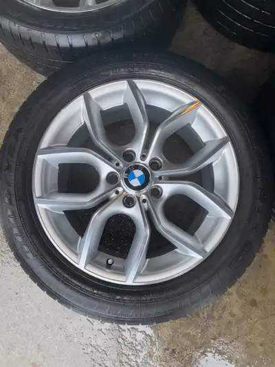 PRICE IS NEGOTIABLE!!‼️‼️ Selling a full set of 4 original BMW 18-inch alloy rims with Goodyear Eagl...