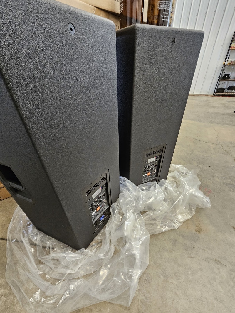 JBL PROFESSIONAL Performance & DJ Equipment Medicine Hat Kijiji