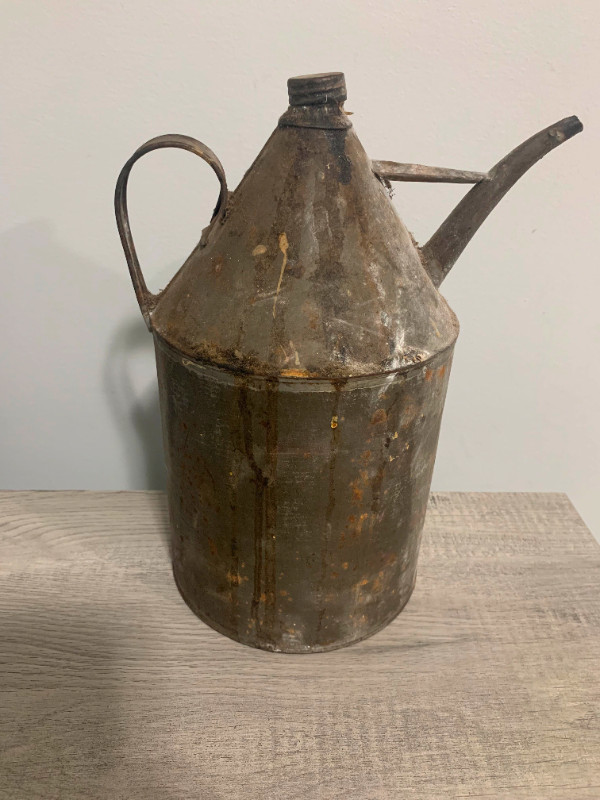 Antique Primitive Oil Can in Arts & Collectibles in Moncton