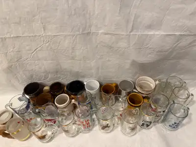A lot of vintage mugs, View more