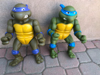 Vintage Ninja Turtles Figures