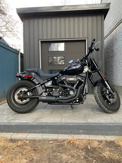 Head-turning Harley-Davidson Fat Bob. One owner. Looks and runs great. Sounds boss but not over the...
