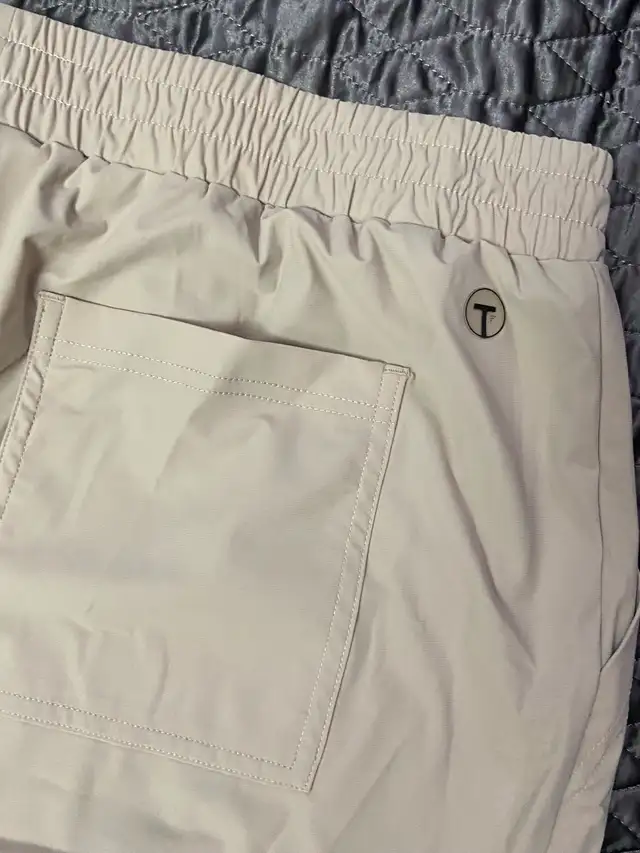 TRIBAL SPORT CAPRIS in Women's - Bottoms in Barrie - Image 5