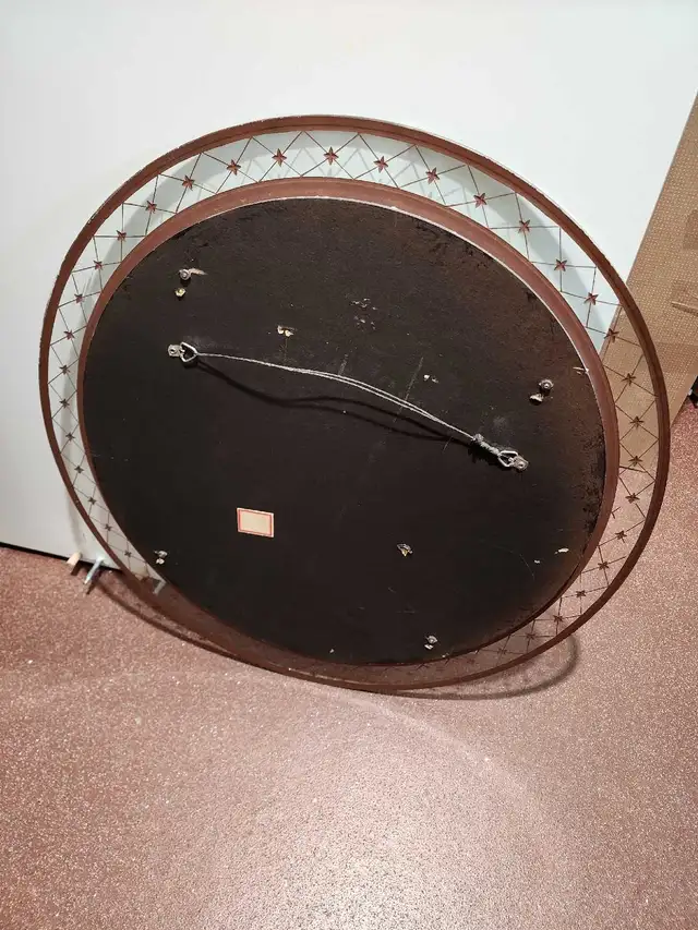 Art Deco style Wall Mirror/ circular 24", thick mirror **Side  in Home Décor & Accents in Kitchener / Waterloo - Image 5