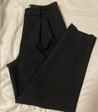 Aritzia Babaton Vogue Pants - Size 6