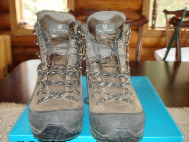 Men's Scarpa Kinesis Pro GTX Hiking Boots in Exercise Equipment in Strathcona County - Image 3