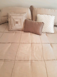 King bedroom comforter