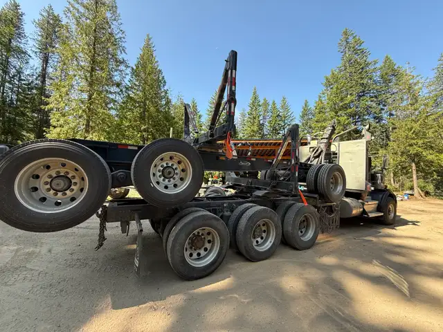 2020 Kenworth T800 in Heavy Trucks in Nelson - Image 5
