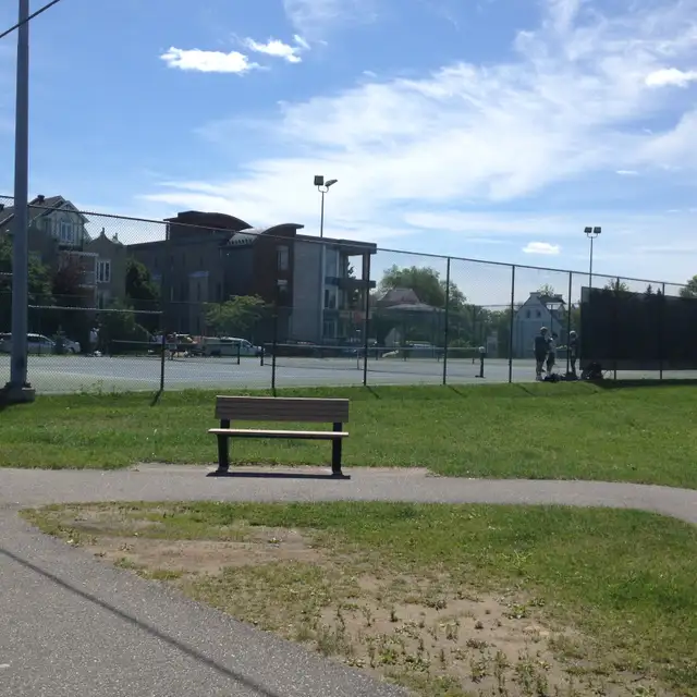 Photo 11