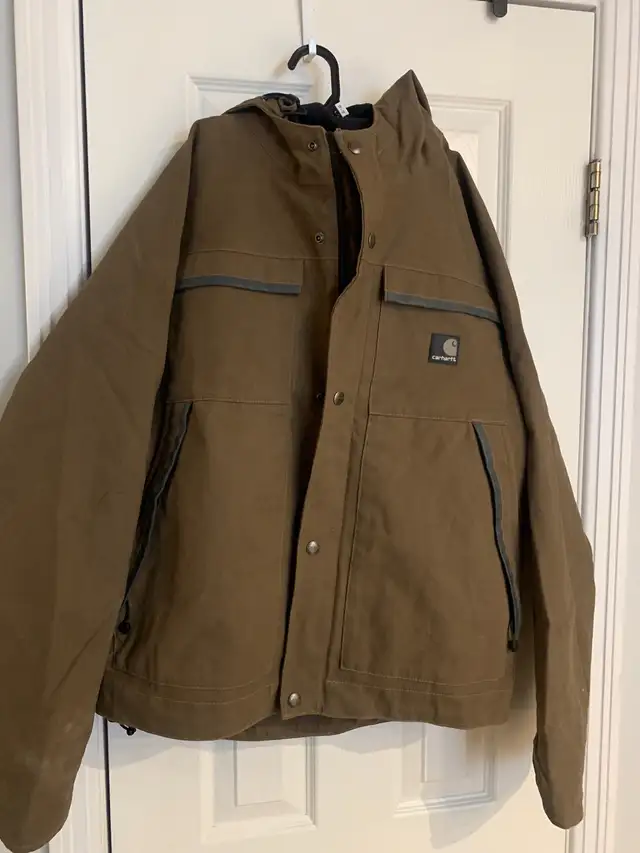 Carhartt Jacket men’s small in Men's in Calgary - Image 2