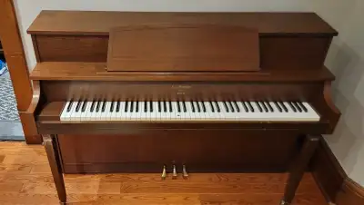 La Ronde Willis Piano, View more