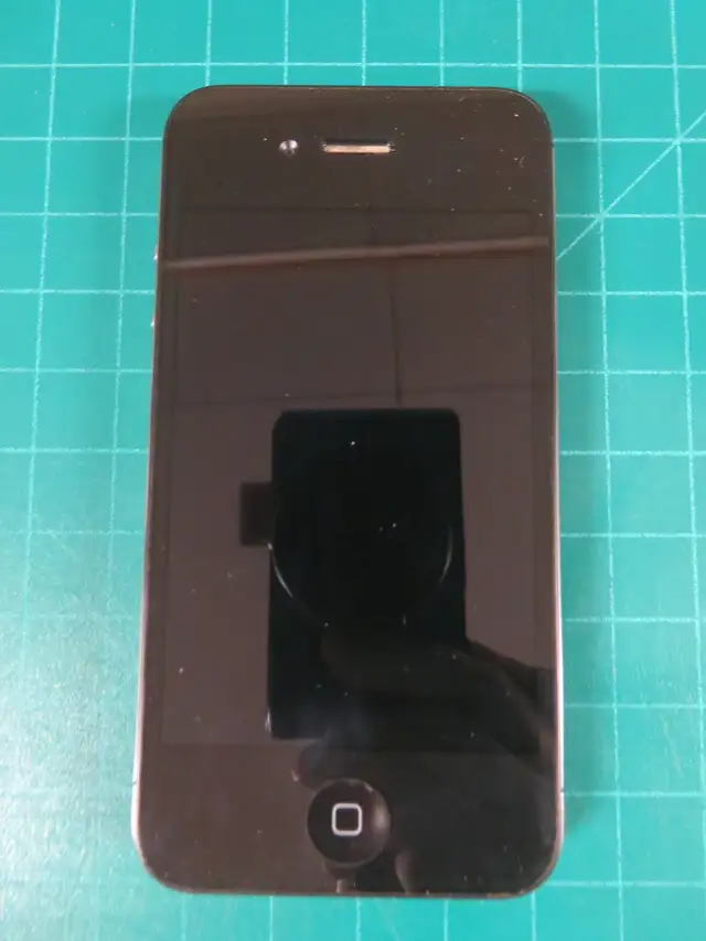 iPhone 4s (for parts)