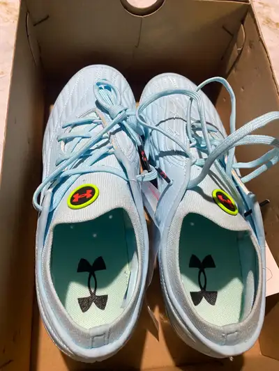 Under Armour - Magnetico Elite 4.0 Soccer, View more