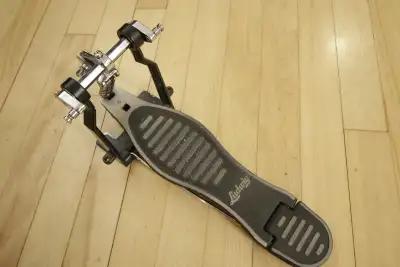 Ludwig 400 Single Bass Drum Pedal, View more