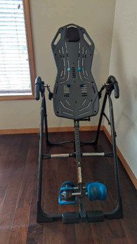 Teeter FitSpine Inversion table 