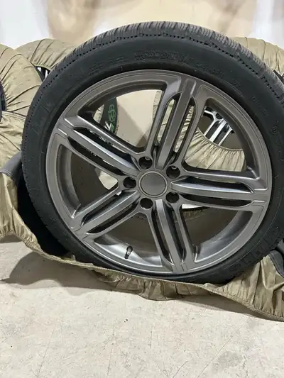 Rims are in excellent condition, tires are pretty well spent and need to be replaced.