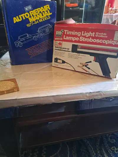 This is a vintage Sears Timing Light, a strobe light for your vintage car from back in the day! I be...