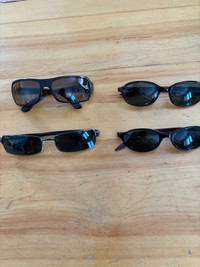 4 X lunettes de soleil RAY BAN NEUVE