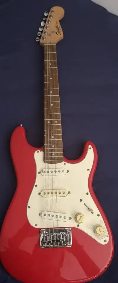 Squier Mini 3/4 electric guitar ideal for travel or kids, View more