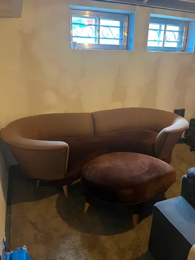 Kidney bean couch, View more