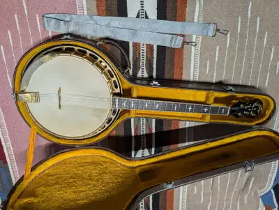 Vintage Rare 70s Kasuga MIJ 4 String Pro Tenor Banjo & OHSC, View more