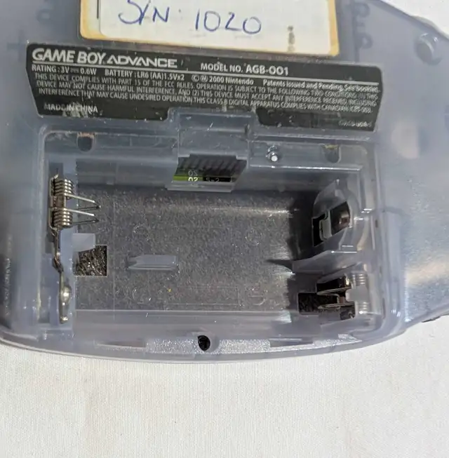 Gameboy Advance Clear Glacier Handheld Console GBA Nintendo in Older Generation in Charlottetown - Image 6