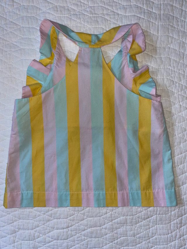 Art Class - Museum of Ice-Cream Girls Top (size 4-5T) in Clothing - 4T in City of Toronto - Image 2