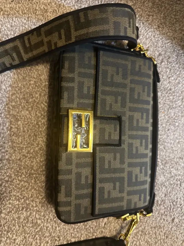Fendi Baguette (duplicate) | Women's - Bags & Wallets | Hamilton | Free ...