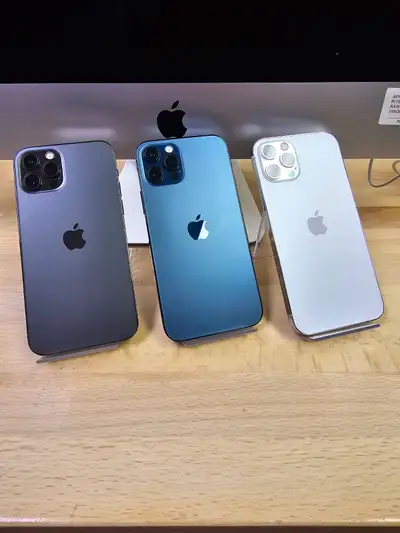 Apple iphone 12 Pro 128 GB Unlock Good Condition Garantie, Chargeur inclus Disponible au 1468 Cote V...