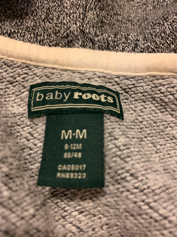 Baby roots zipper hoodie in Clothing - 6-9 Months in Kitchener / Waterloo - Image 3