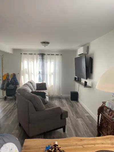 6 1/2 Vieux-Lévis. 1er juillet