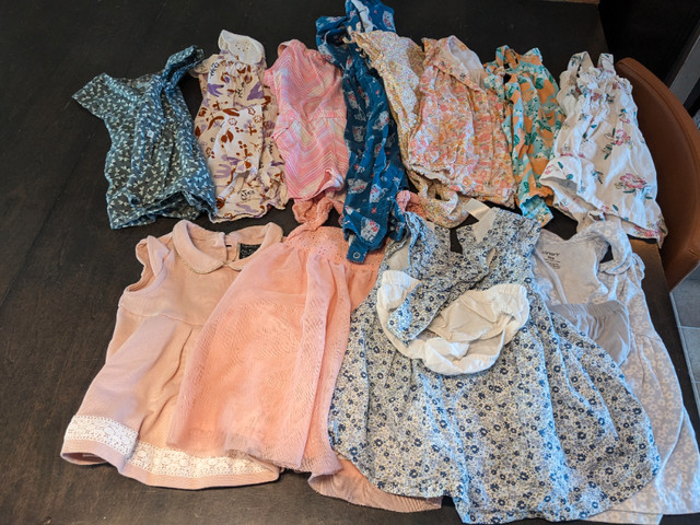 Lot vêtements bébé fille 6-12 mois et 9 mois (70+ morceaux) dans Vêtements - 9 à 12 mois  à Ville de Montréal - Image 2
