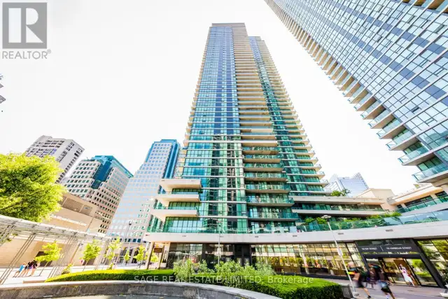 Fully Furnished apartment in downtown Toronto