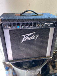 Peavy backstage plus 35w guitar combo amplifier works perfectly 
