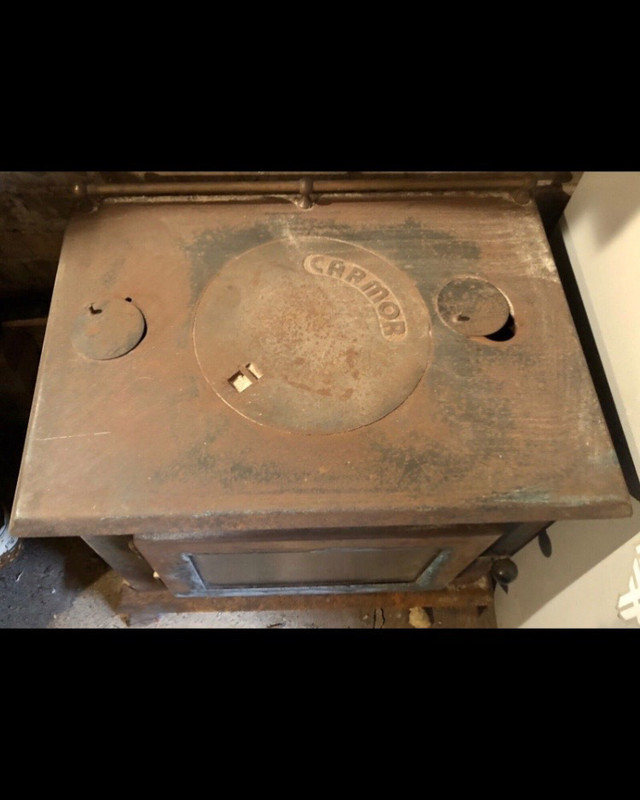 Cast Iron Carmor Wood stove in Fireplace & Firewood in Brantford - Image 2