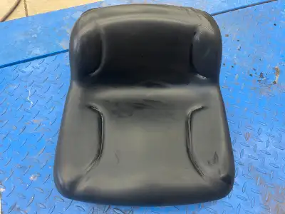 $50 is a firm price and a great deal for this seat. If the ad is up, it’s available. The seat base h...