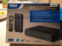 RCA DTA-800B1 Digital to Analog Pass-Through TV Converter Box