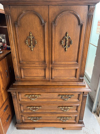Free delivery used solid wood wardrobe 
