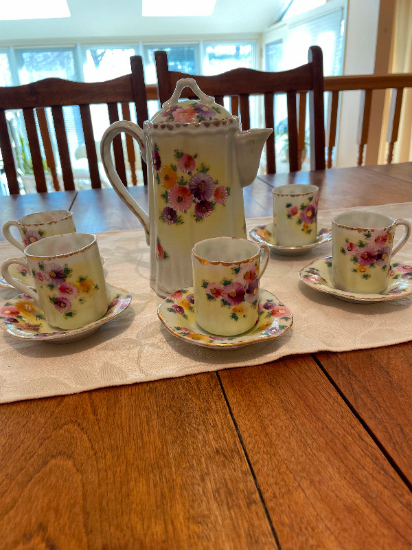 Bone China Hot Chocolate set in Arts & Collectibles in Bridgewater - Image 2