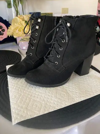ankle boots, View more