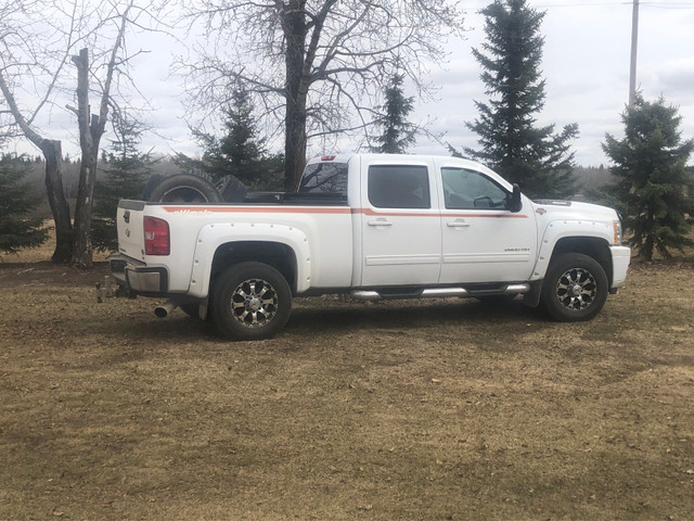 2013 gmc GFX 2500 diesel  in Cars & Trucks in Edmonton