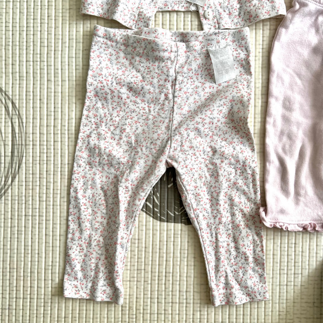 6-12m girl pj in Clothing - 6-9 Months in Mississauga / Peel Region - Image 4