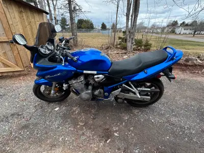 Well maintained ! Great bike for someone just starting out or even for someone looking for a bit of...