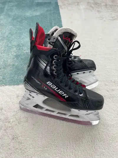 Bauer Vapor X4 hockey skates size 6.5 fit 2, View more